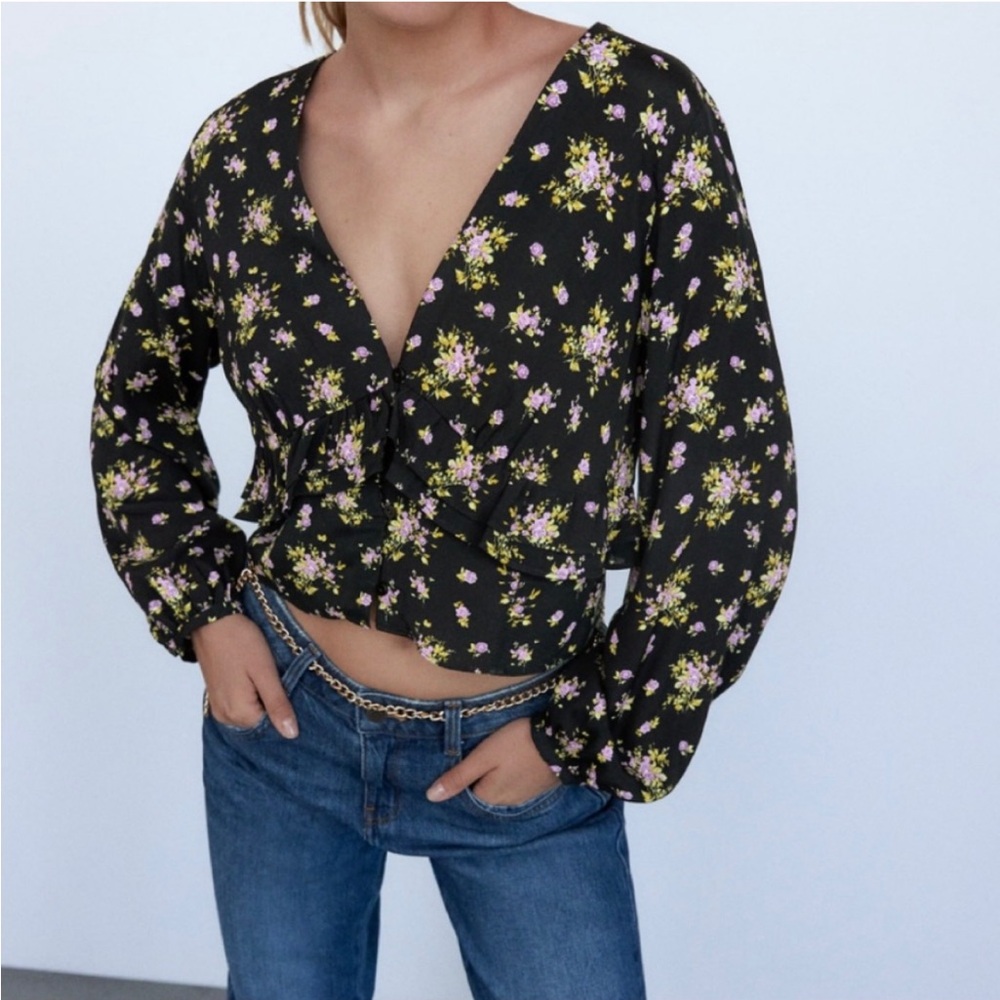 NWT ZARA Cropped Floral Blouse Women’s Size Medium
